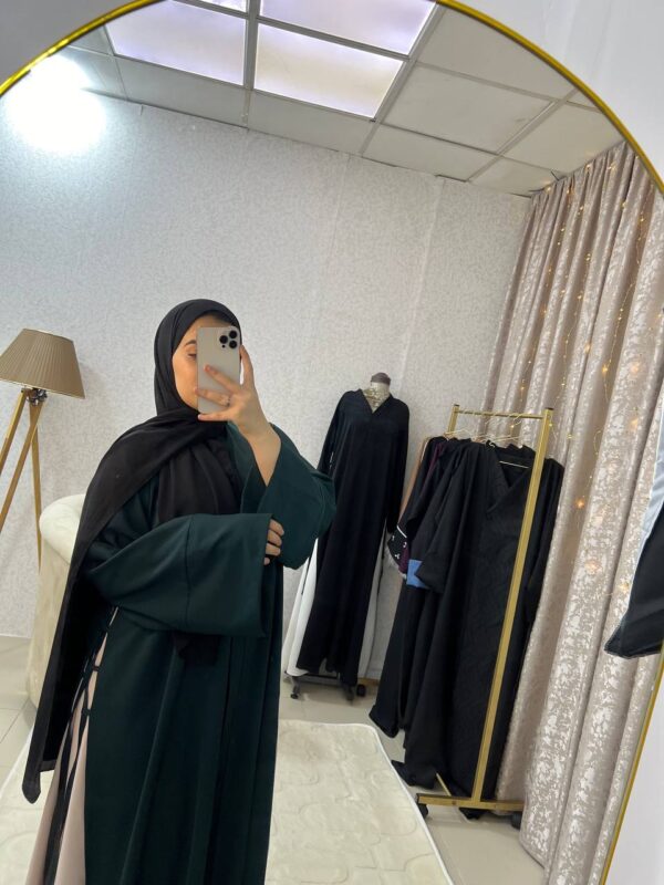 Layali Abaya